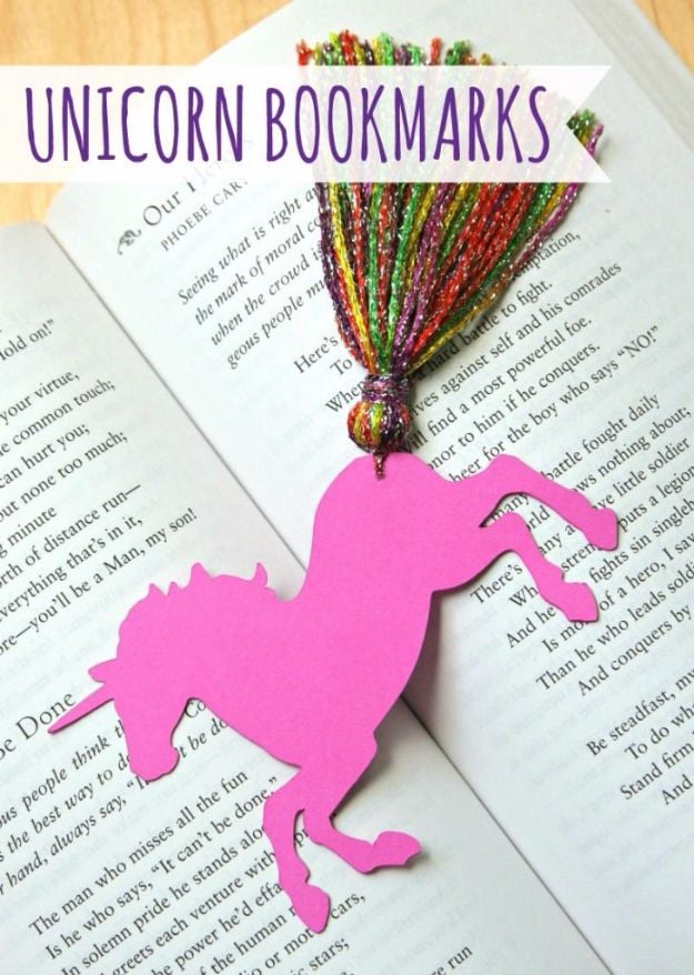 DIY Ideas With Unicorns - Unicorn Bookmarks - Cute and Easy DIY Projects for Unicorn Lovers - Wall and Home Decor Projects, Things To Make and Sell on Etsy - Quick Gifts to Make for Friends and Family - Homemade No Sew Projects and Pillows - Fun Jewelry, Desk Decor Cool Clothes and Accessories http://diyprojectsforteens.com/diy-ideas-unicorns