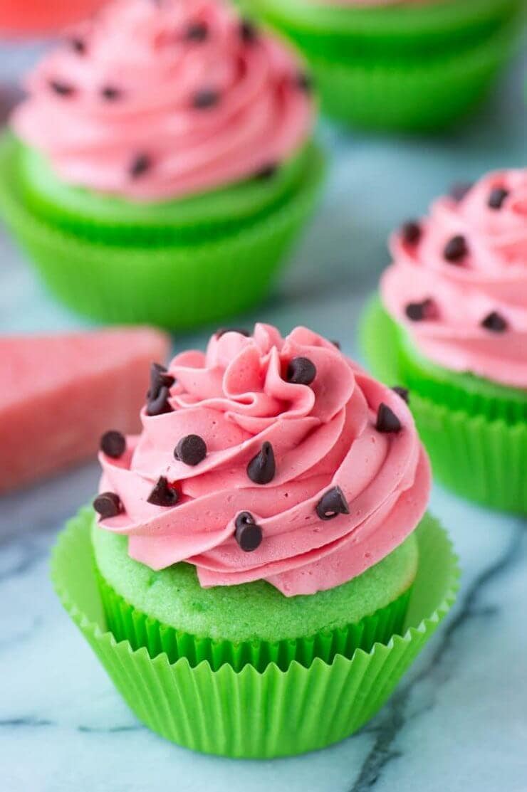 Watermelon Cupcakes + 25 Mouth-Watering Watermelon Desserts...the perfect refreshment that shouts, "Summertime is here!"
