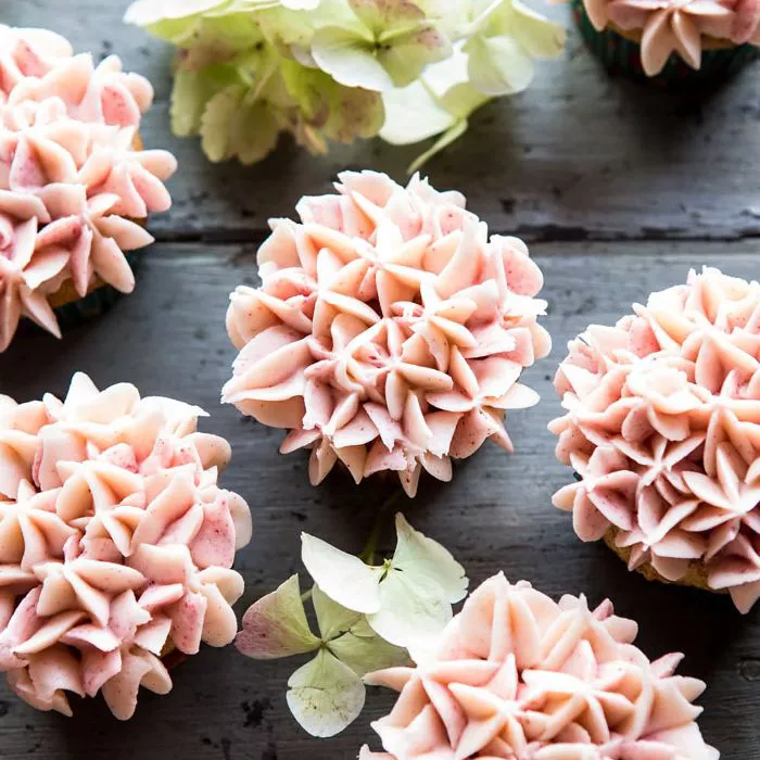 Hydrangea Flower Carrot Cake Cupcakes—Things to Bake When You're Bored