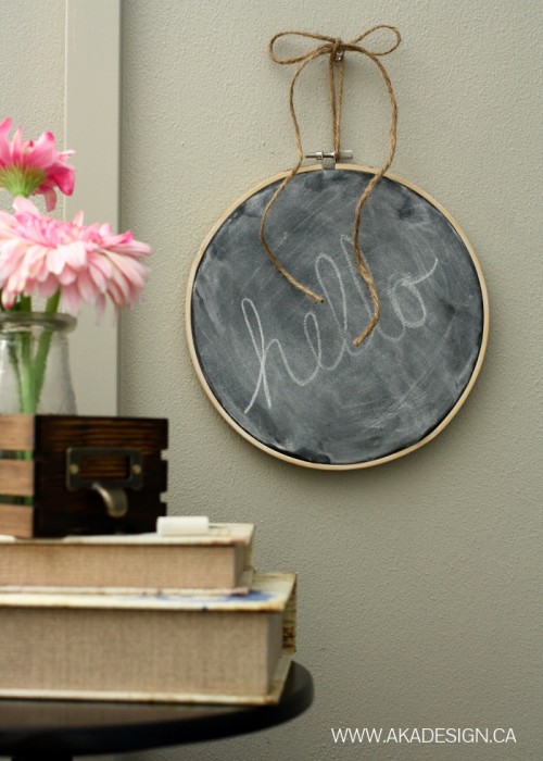 chalkboard embroidery hoop | www.akadesign.ca