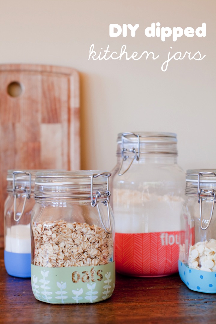 DIY dipped kitchen jars | 25+ Sharpie Crafts
