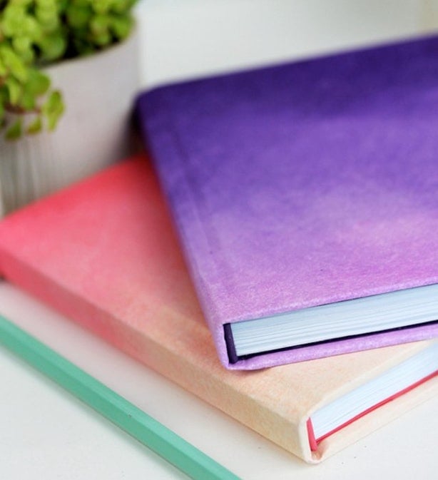 15 Customizable DIY Notebook Covers (Part 1) - DIY Notebook Ideas, DIY Notebook Covers, DIY Notebook Cover, DIY Notebook