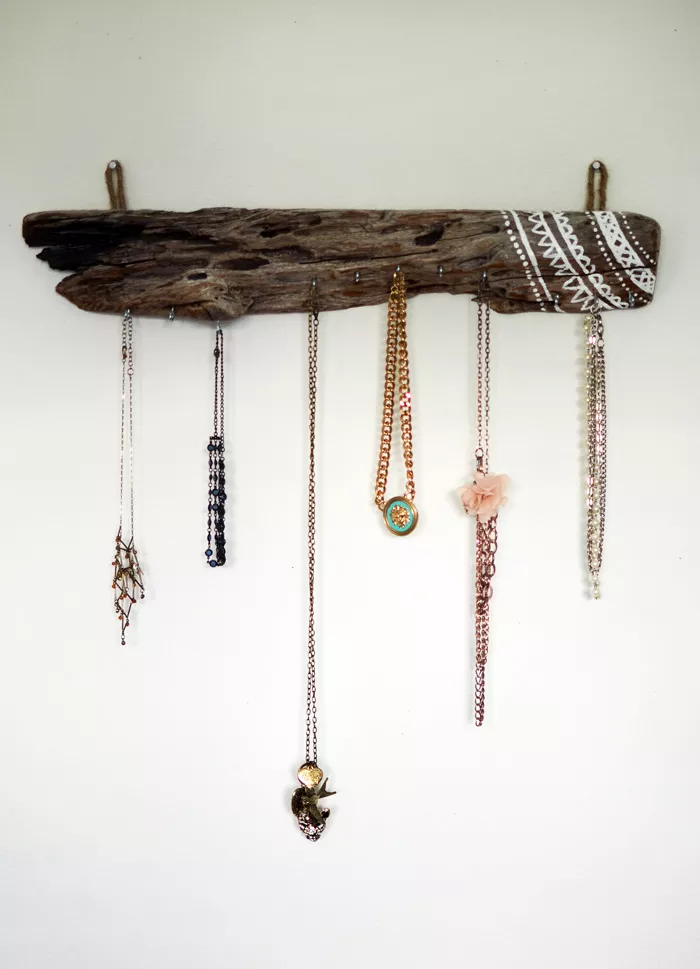 driftwood jewelry organizer