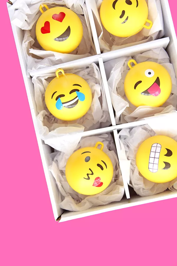 Fun Emoji Inspired DIY Projects - diy projects, diy home decor