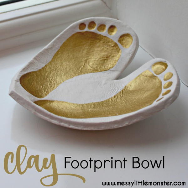 Easy DIY clay footprint bowl | 30 best handprint and footprint art ideas