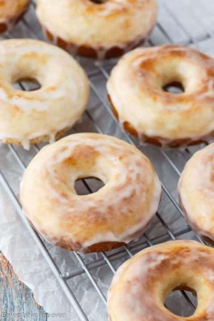 13 Simple Doughnut Recipes - Puff Pastry Dough Recipes, Doughnut Recipes, Doughnut Recipe, Doughnut