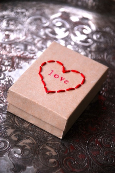 kraft paper box stitched heart | 18+ Kraft Paper Valentines