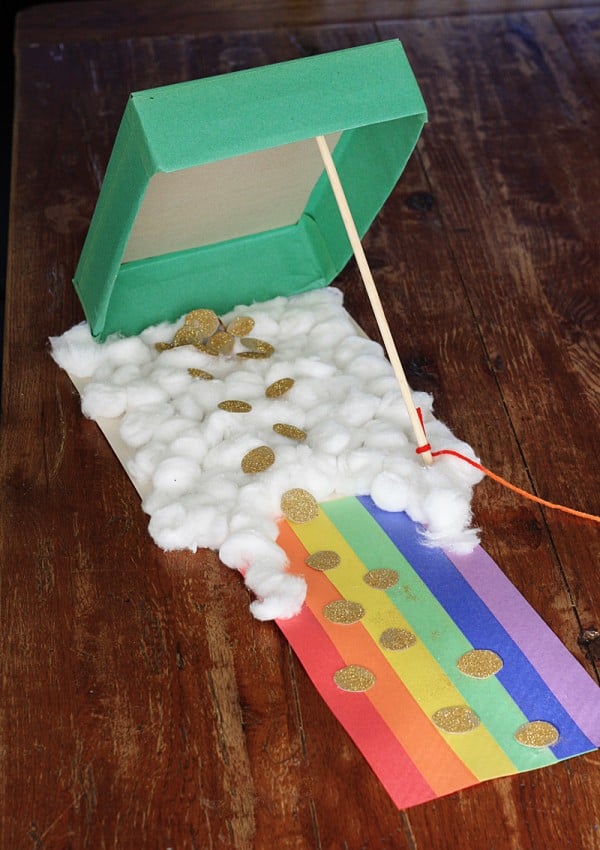 St. Patrick Crafts for Kids: 13 Leprechaun Trap Ideas - St. Patrick's Day Crafts For Kids, St. Patrick's Day Crafts, Leprechaun Trap Ideas, Leprechaun Trap, leprechaun, Diy St. Patrick's Day Decorations, DIY St. Patrick's Day