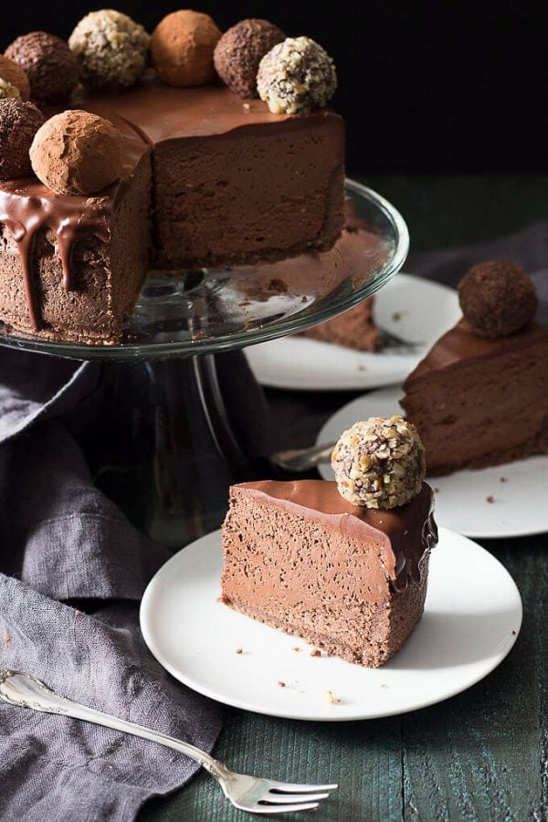 15 Keto Chocolate Desserts That'll Satisfy Your Sweet Tooth - keto recipes, Keto Desserts, Keto Chocolate Desserts, Keto Chocolate