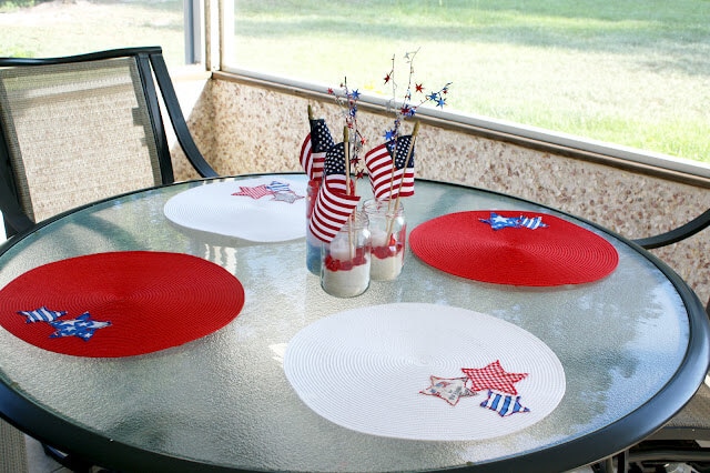 patriotic table