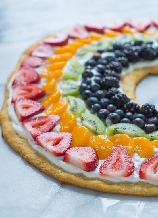 rainbow fruit pizza | 25+ Cute & Healthy Snacks