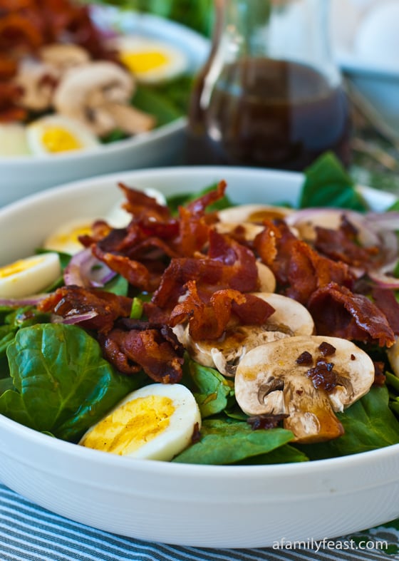 spinach salad with bacon dressing | 25+ delicious salad recipes