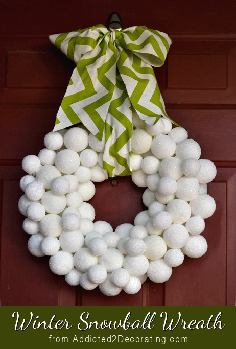 winter snowball wreath | 25+ Winter decor crafts