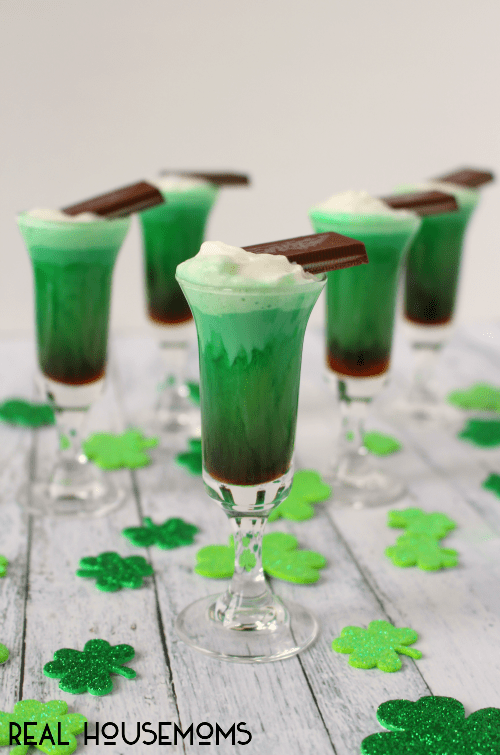 Festive St. Patrick's Day Party Ideas- Food and Decorations (Part 2) - St. Patrick's Day Recipes, St. Patrick's Day Party Ideas, St. Patrick's Day Party, St. Patrick's Day Cocktails