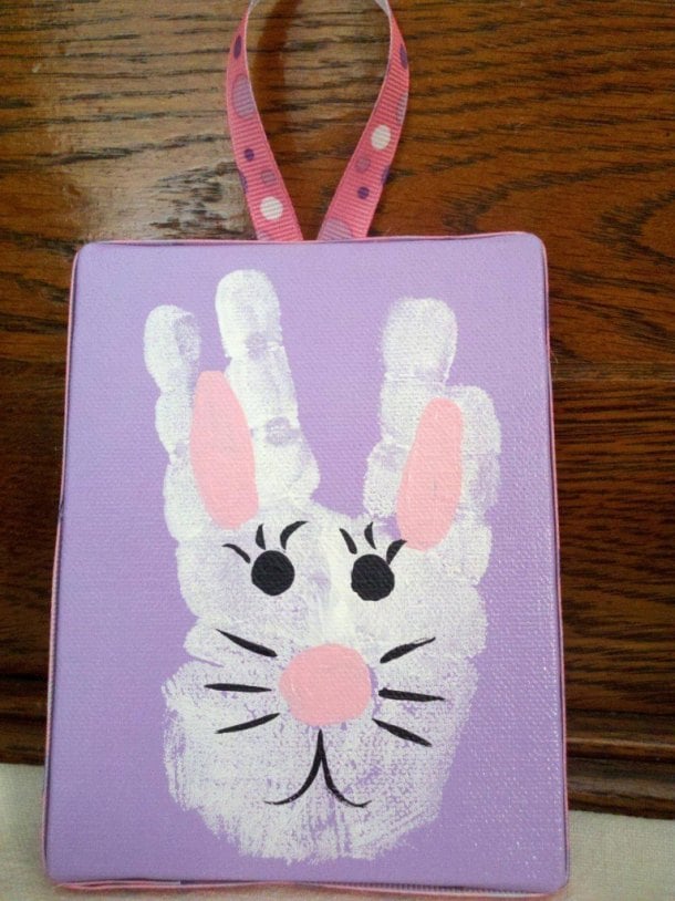 15 of the Simplest Easter Crafts for Kids and Toddlers - Easter Crafts for Kids, Easter Craft ideas, diy kids crafts