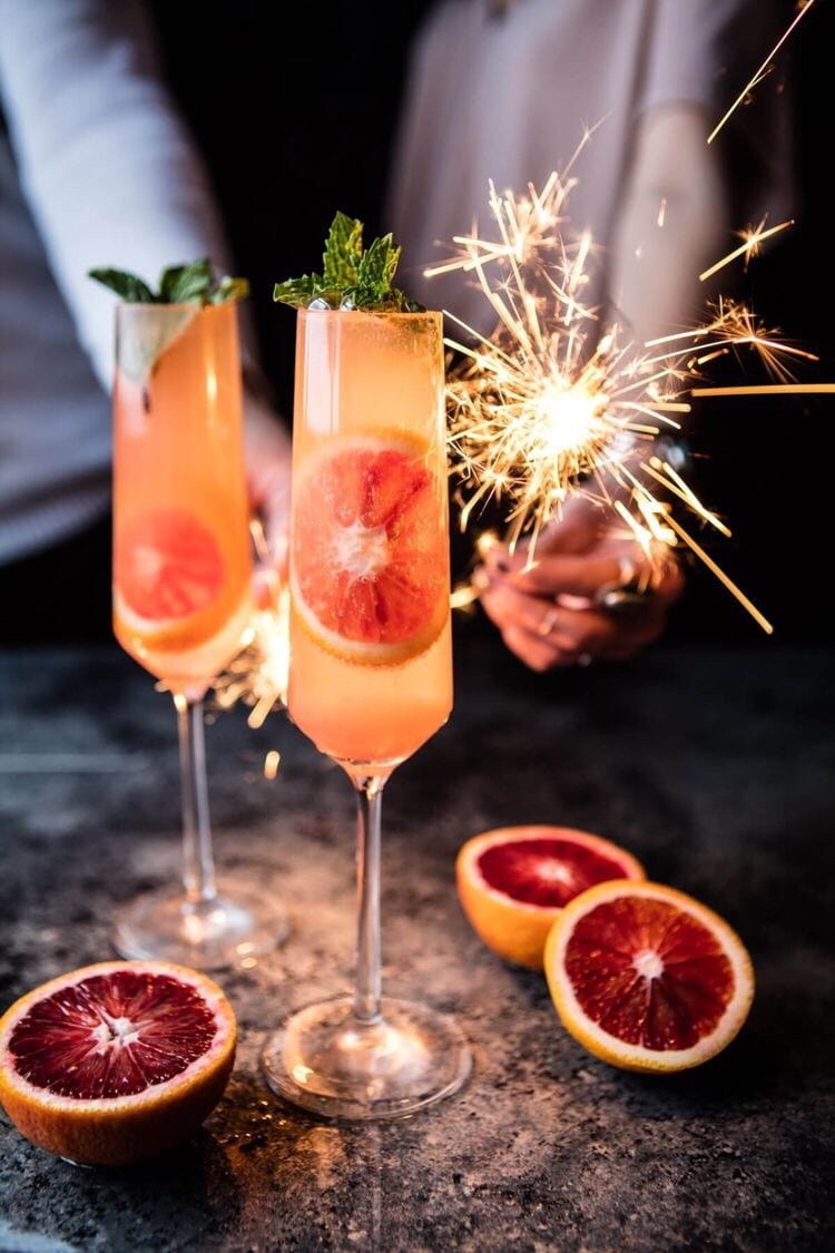 15 Festive Champagne Cocktail Recipes (Part 2) - Cocktail recipes, Champagne Cocktail Recipes, Champagne Cocktail, champagne