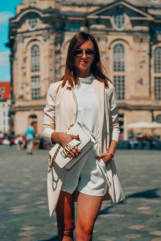 15 Stylish Outfit Ideas Perfect for the Last Days of Summer