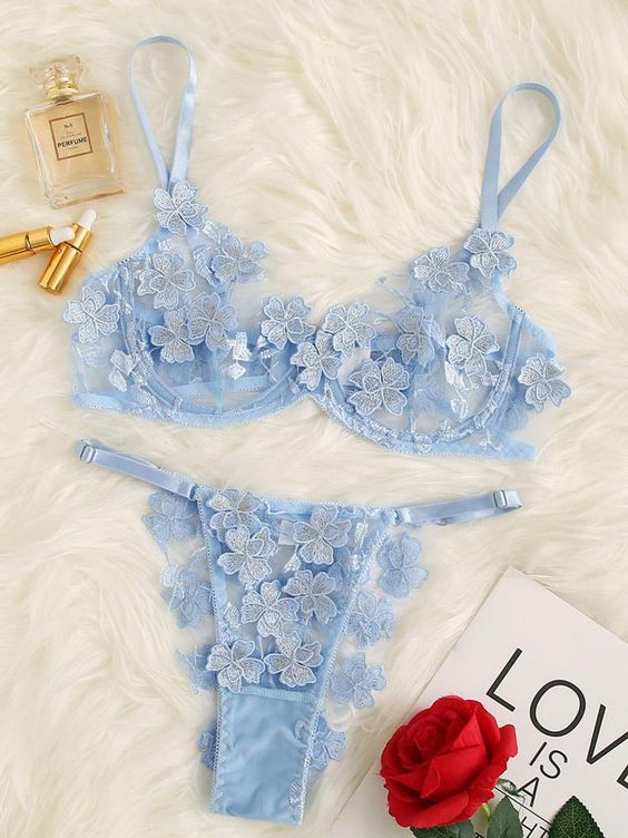How To Improve Self-Esteem By Wearing Lingerie