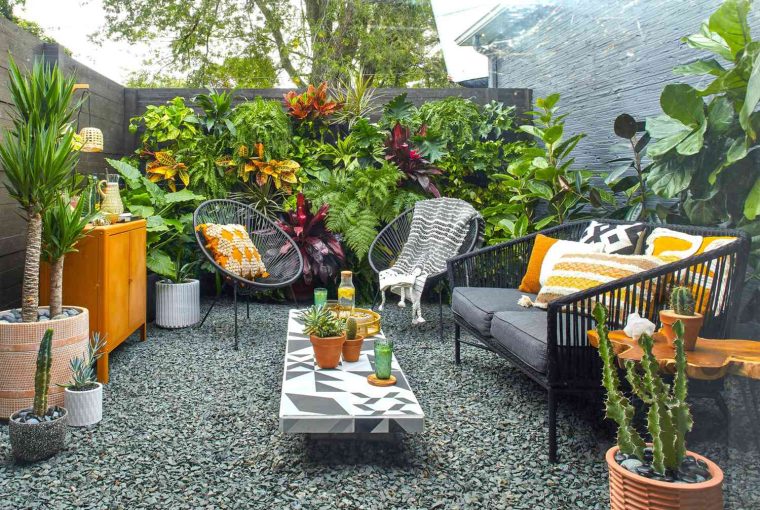 5 Impressive Backyard Upgrade Ideas for the Spring - patio, outdoors, dig a border, backyard