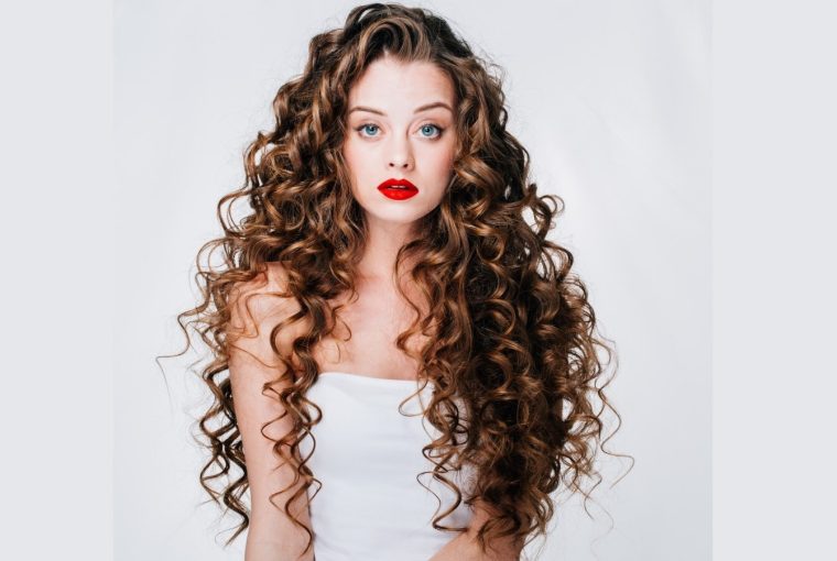 Effortless Elegance: Hairstyles That Celebrate and Flaunt Your Gorgeous Curls - Hair, Glamorous, curls, beauty