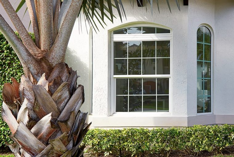 Hurricane-Safe Window Installation for Coastal Dream Homes: Designing with Elegance and Resilience - windows, services, protection, noise reduction, materials, installation, hurricane-safe