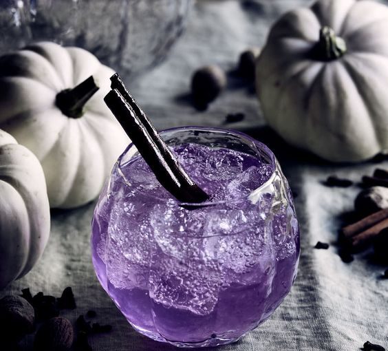 Serve Up a Halloween Buffet of Diverse Delights - halloween drinks, Halloween dishes, Halloween buffet