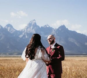 Elope in Style: Why Modern Couples Are Ditching Traditional Weddings for Intimate Adventures - personalized wedding attire, modern couple elopement, intimate wedding ideas, elopement trends, all-inclusive elopement packages