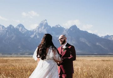 Elope in Style: Why Modern Couples Are Ditching Traditional Weddings for Intimate Adventures - personalized wedding attire, modern couple elopement, intimate wedding ideas, elopement trends, all-inclusive elopement packages