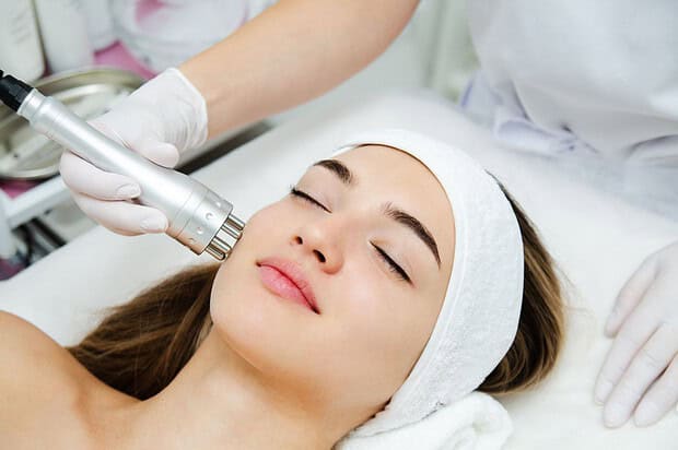 Glow-Up Goals: Why Med Spas Are Changing the Game in Beauty - skin rejuvenation, self-care and wellness, non-invasive beauty treatments, med spas, affordable luxury beauty